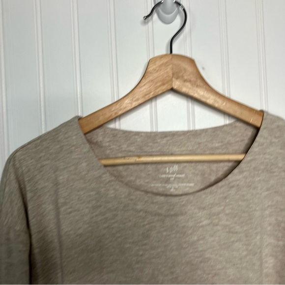 J.Jill Top Medium Petite Luxe Relaxed Tee Beige Oatmeal Casual Women’s Shirt - Picture 3 of 8